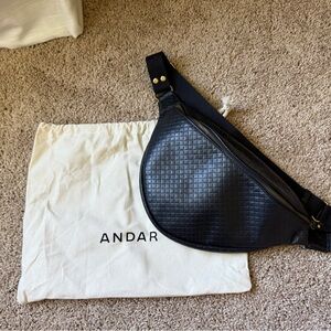 Andar Black Tatum Bag